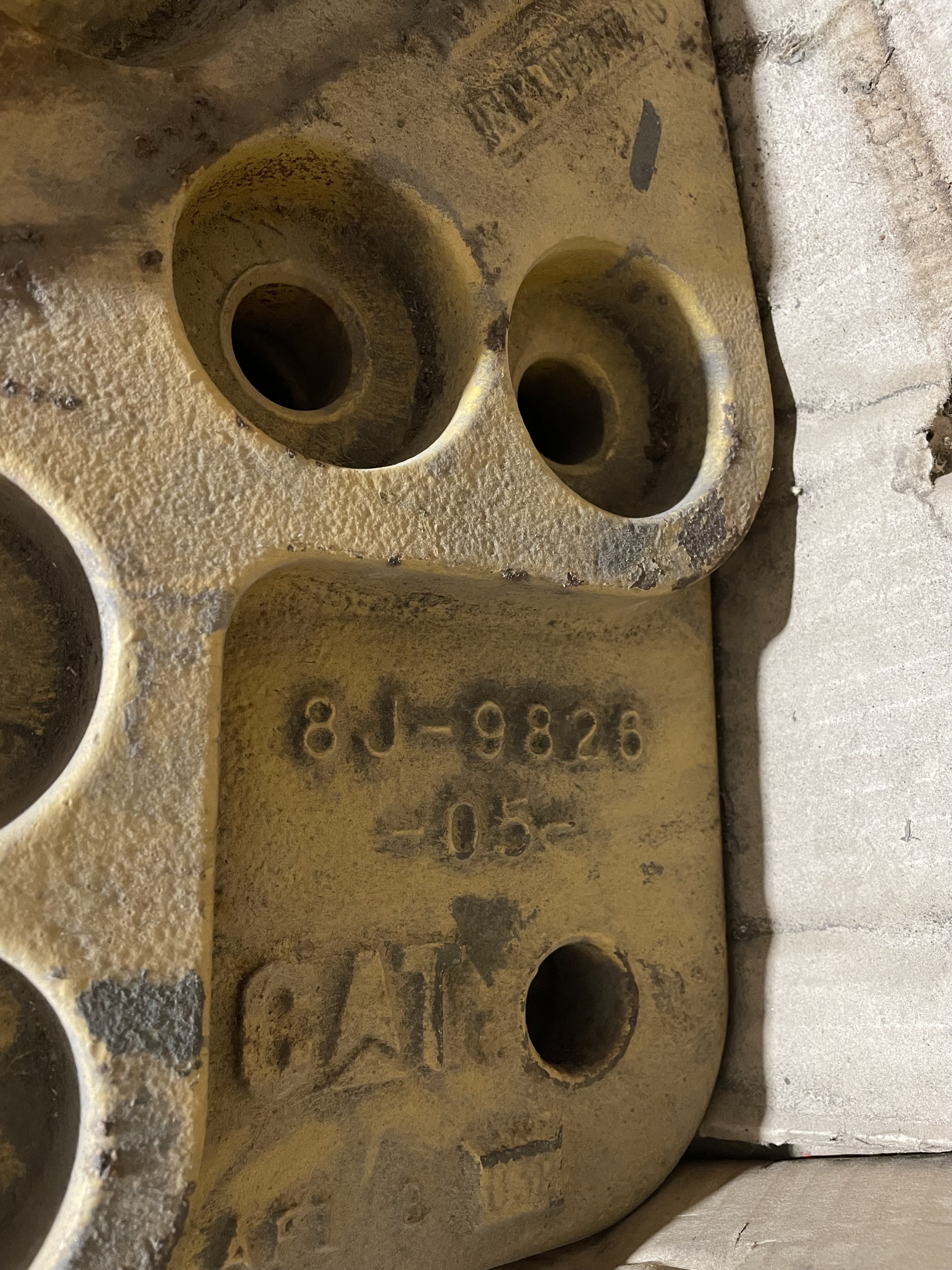 CAT 8J9826 part 2