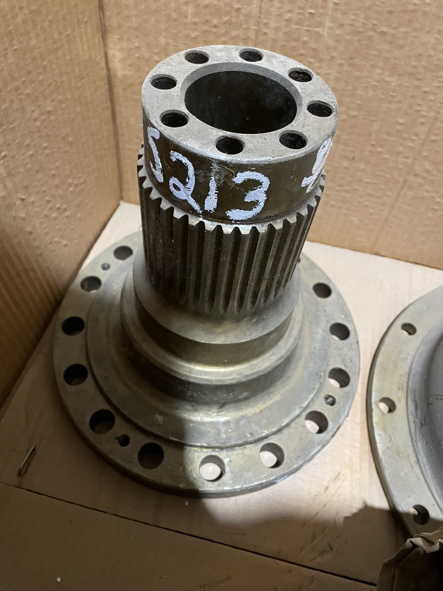 CAT 4V5213 part 3