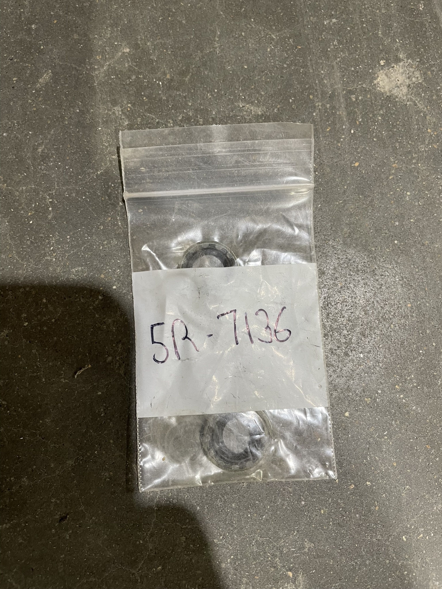CAT 5R7136 part 1